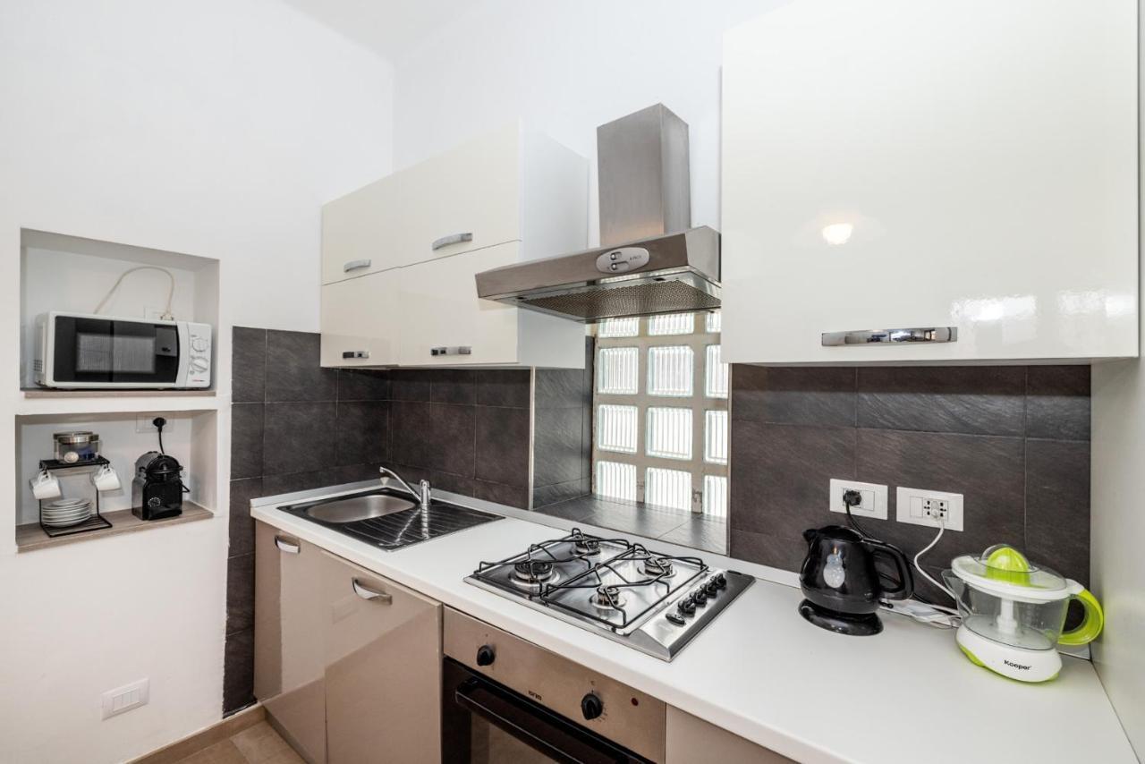 Casa Romeo Appartamento Con Posto Auto 菲纳莱利古雷 外观 照片