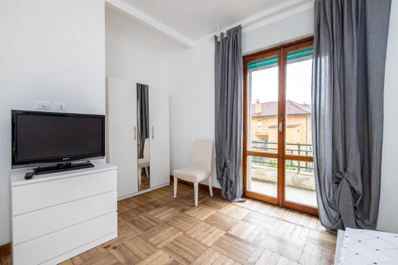 Casa Romeo Appartamento Con Posto Auto 菲纳莱利古雷 外观 照片